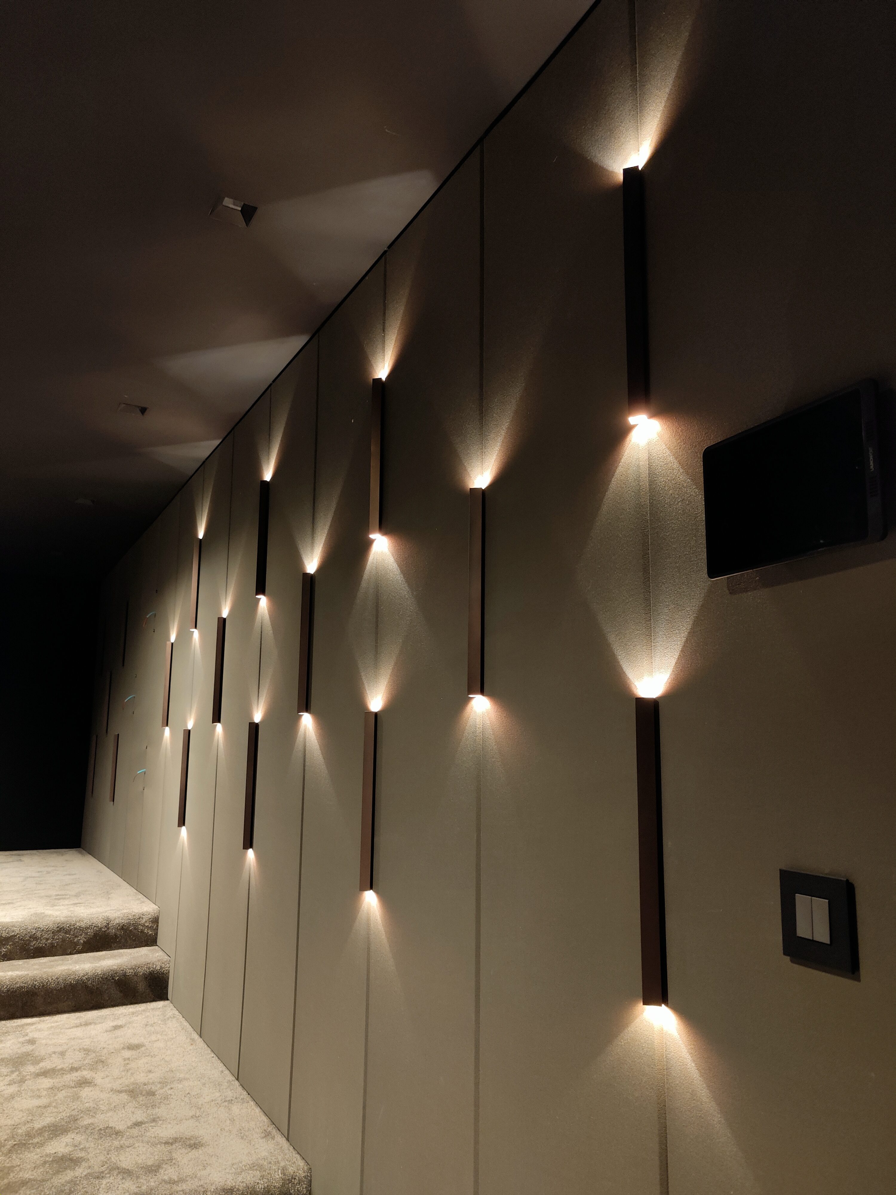 Fixture fitting